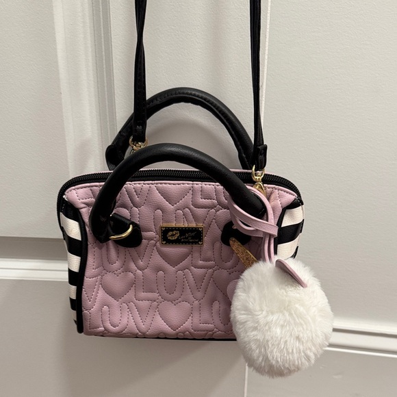 Betsey Johnson Handbags - Betsey Johnson luv Betsey mini quilted crossbody bag purse